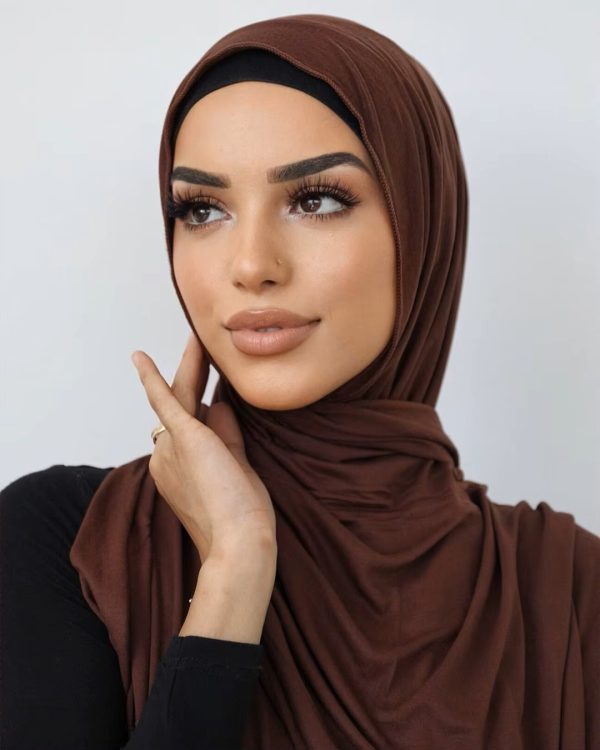 Premium Dubai Jersey Hijab – Soft, Stretchy, Non-Slip & Breathable for Modest Fashion