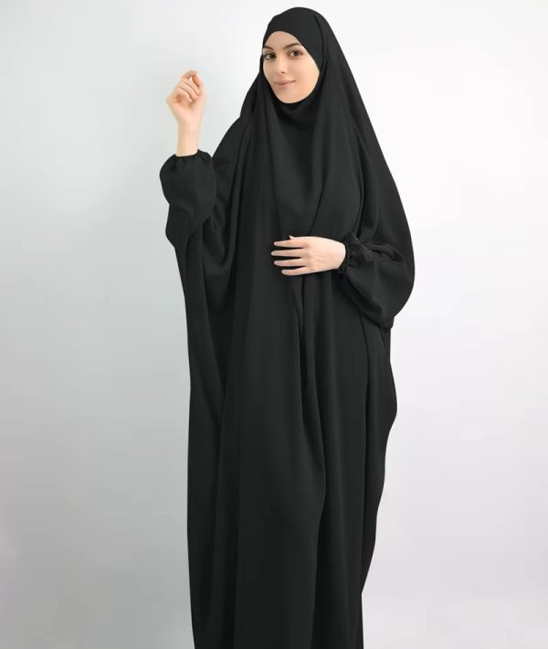 Full-Length Modest Jilbab – Elegant, Loose-Fit Islamic Wear for Women in Soft, Breathable Fabric